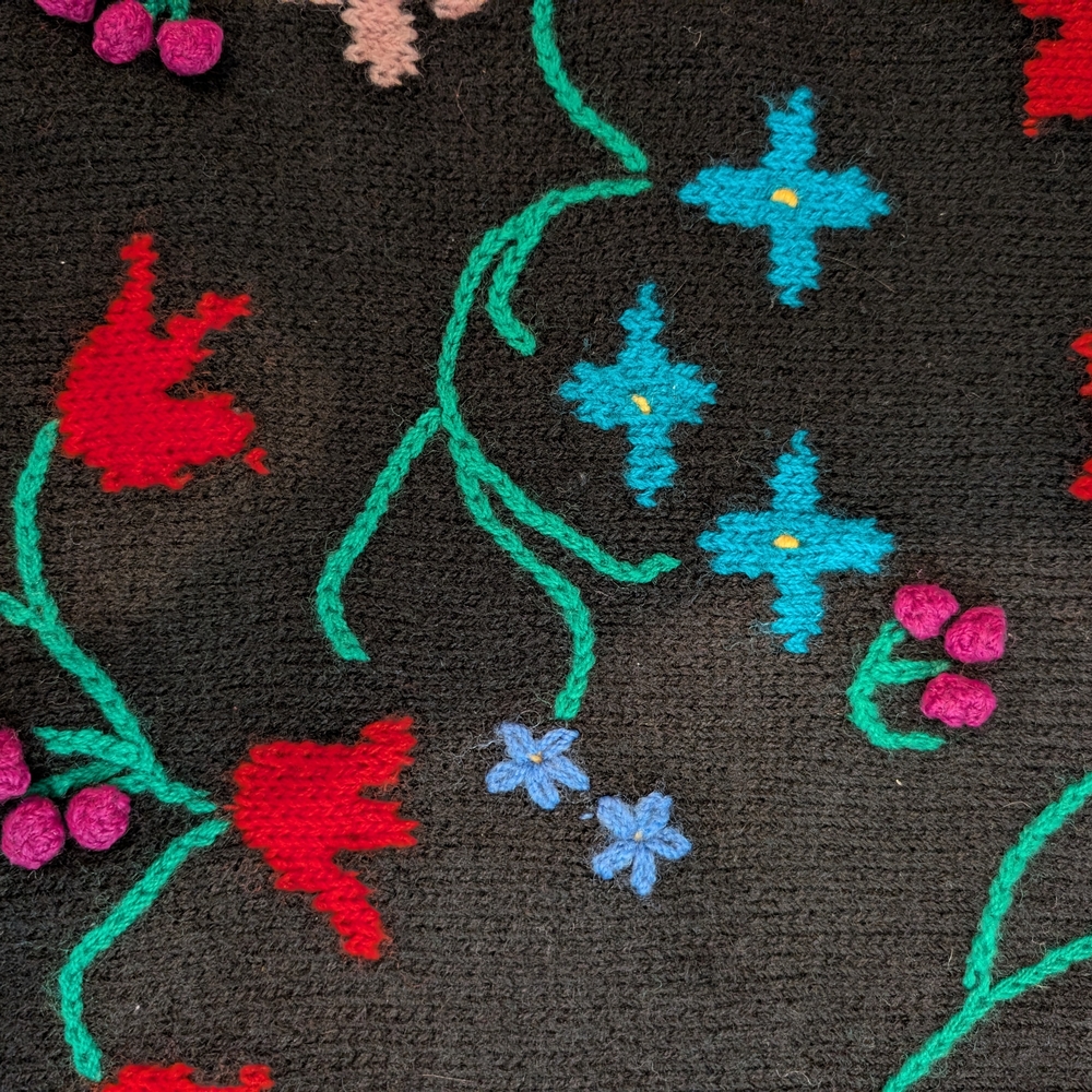 Floral Patterned Black Sweater - image 4